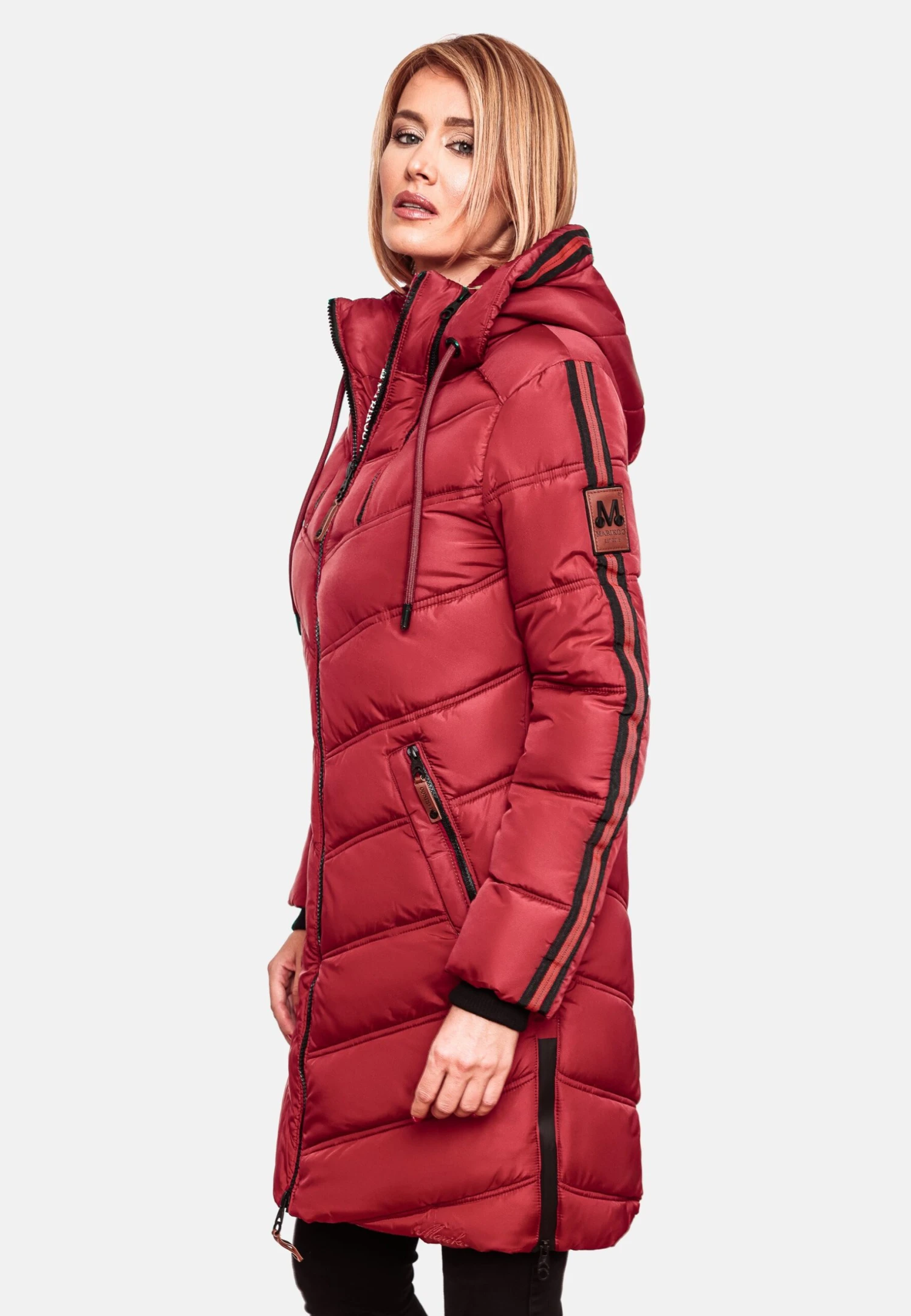 Marikoo Armasa - Cappotto Invernale - Blood Red 6 Marikoo Armasa - Cappotto Invernale - Blood Red - immagine 4