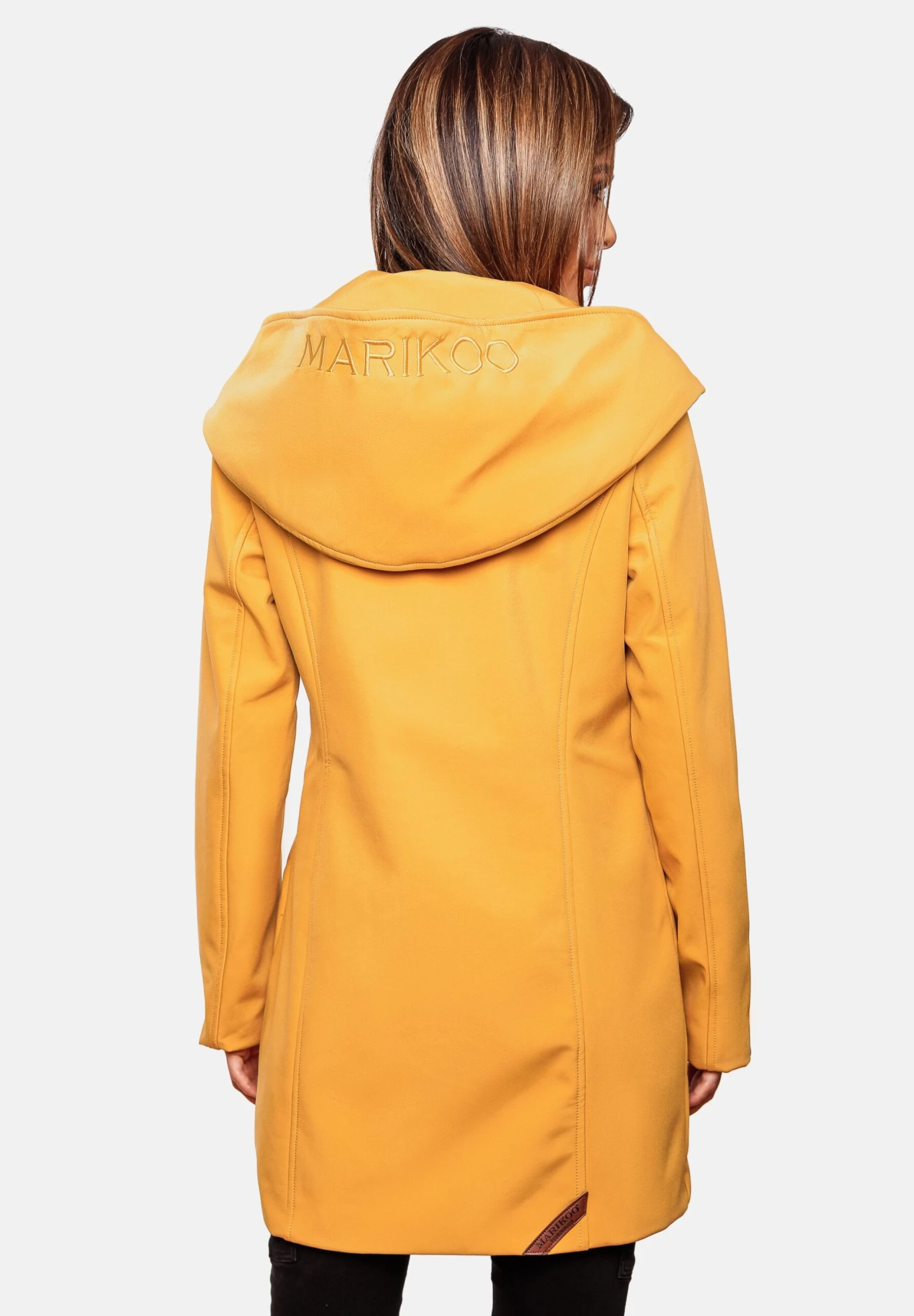 Marikoo MayleenImpermeabileAmber Yellow Donna Giacche E Blazer M5M21U00V-E12 4 Marikoo MayleenImpermeabileAmber Yellow Donna Giacche E Blazer M5M21U00V-E12 - immagine 2